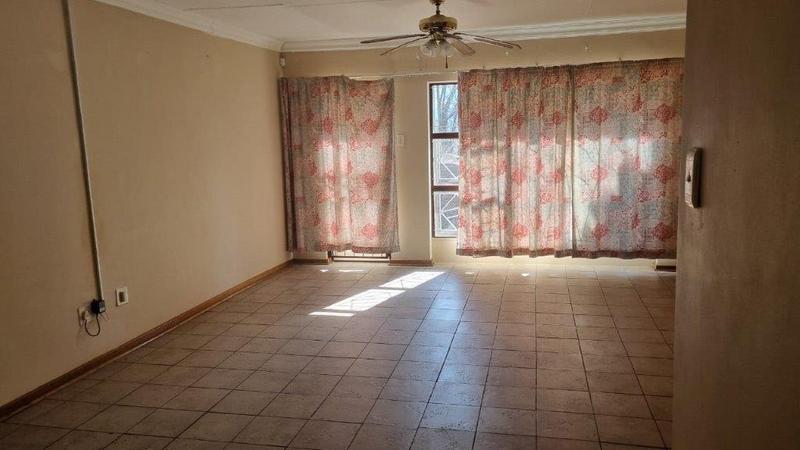 To Let 3 Bedroom Property for Rent in Ladybrand Free State